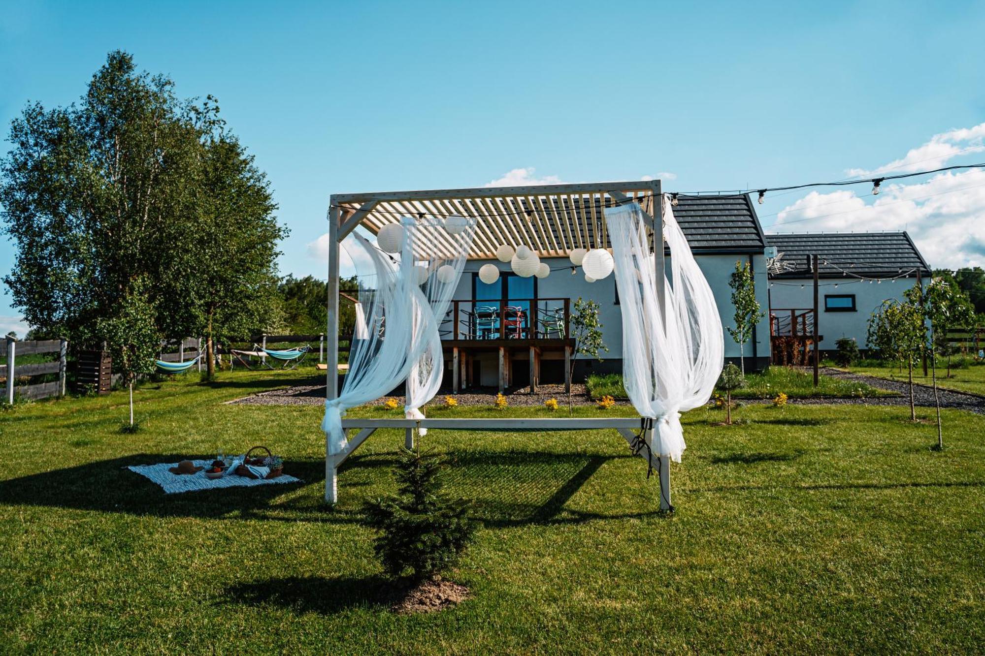 Sarnia Laka Domek 1 Z Prywatnym Jacuzzi Stronie Slaskie Luaran gambar